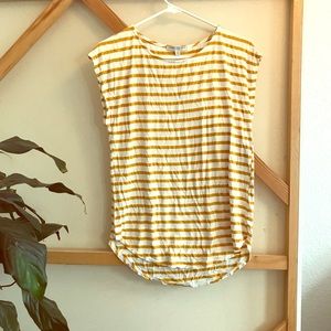 Striped yellow tee